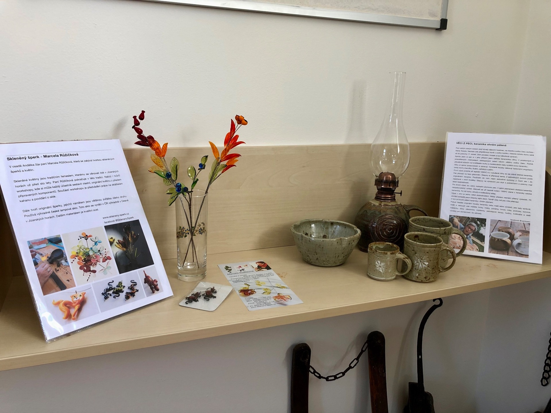 Expozice muzea je doplněna o ukázky výrobků místních řemeslníků